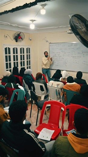 مع د. نمير 📌 Drug Design مش مجرد مادة… دي عقلية تفكير 👨‍🔬🧠 شرح هادي، مرتب، ومنطقي نربط فيه الـ structure بالـ activity نفهم ليه الدوا اشتغل؟ وليه فشل؟ وإزاي فكرة صغيرة في التصميم تعمل فرق كبير في العلاج ✨ ✔️ فهم قبل حفظ ✔️ تطبيق قبل كلام ✔️ Drug Design بأسلوب بسيط بس علمي تقيل لو حابب تدخل عالم التصميم الدوائي صح وتفهم مش تمشي تحفظ يبقى مكانك هنا 👌🔥 #Drug_Design #Medicinal_Chemistry #Dr_Nomair #Pharmacy_Life #From_Structure_To_Function 💊🧬 | المركز العلمي - Scientific Center