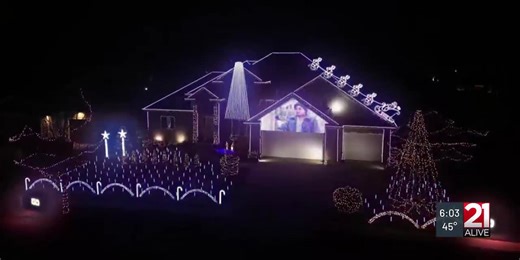 LIGHTING UP LEO: Local family’s Christmas light display wins awards, raises money for charity