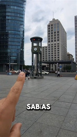 Europe's first traffic light? #berlin #potsdamerplatz