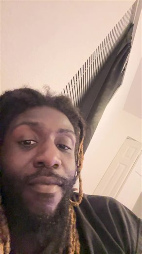 Like let’s really be fr #twitches did it first lol😂. Tess know who she got that from #camprock