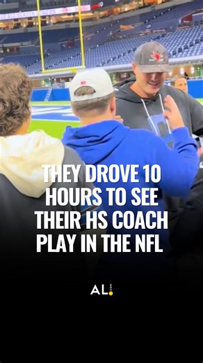 Philip Rivers’ St. Michael Catholic HS team drove 10 hours from south Alabama to Indianapolis to watch their coach play for the Colts against the Jaguars. Rivers greeted them on the field before throwing for 147 yards and a TD. "To see a 44-year-old go out and go toe-to-toe with 20-year-old guys in their prime and be the most competitive guy on the field, it’s been awesome to watch," said St. Michael running back Noah Moss. | The Huntsville Times