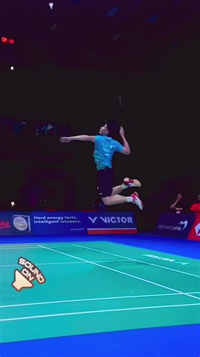Video 5s xem cuốn 5 lần #caulong #caulongvietnam #badminton #caulongthegioi #caulongphongtrao