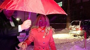 Sora lui Dan Balan s-a casatorit. Mama Ludmila si invitatele miresei, aparitii greu de uitat. VIDEO