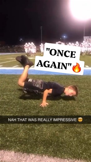 Lil bro is a PRO😂🙌