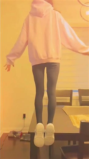 Me creating my own entertainment 😅 #trending #funny #viral #familytime