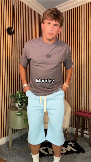 Stop having to overpay for baggy sweat shorts ! FITS TRUE TO SIZE #baggy #sweatshorts #sweats #mensfashionwear #baggyshorts