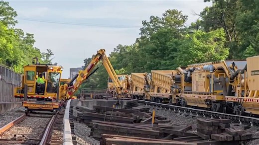 4 Red Line Metro stations reopen after summer construction
