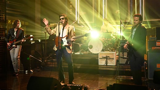 Arctic Monkeys Announce Premiere Stream Of New York City Concert