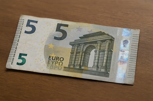Ce billet de 5 € peut valoir 5 000 € : voici comment reconnaître les exemplaires rares