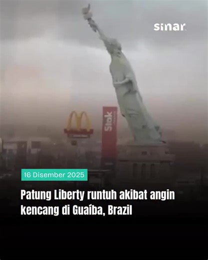 Replika Patung Liberty Runtuh di Guaíba, Brazil