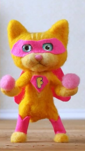 Super Fluff To The Rescue. Fluff & Fuzz Stop-Motion Animation
