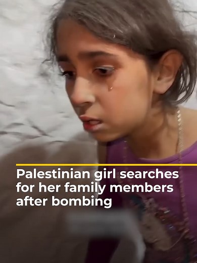 Video shows a devastated Palestinian girl searching for her injured family members after Gaza City’s Zeitoun neighbourhood was bombed by Israeli forces, despite the ceasefire. #news