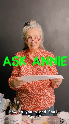 1.3K views · 26 reactions | How do you blend Chalk Paint? In this week's #AskAnnie Annie answers a question every painter needs to know the answer to, so be sure to watch and save this post to help you when you're next mixing colours. You can buy a MixMat at www.AnnieSloan.com. #chalkpaint #paintingtips | Chalk Paint | Facebook