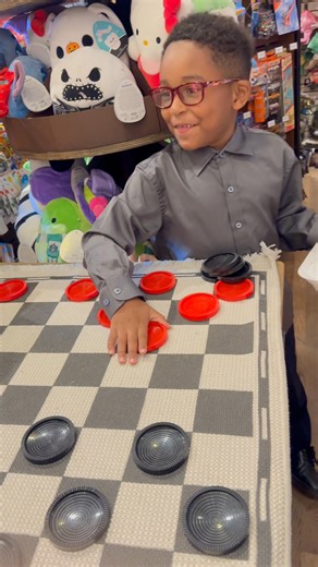 1.3K views · 15 reactions | Who still plays checkers #crackerbarrel #restaurant #checkers | Elaine Thomas | Facebook