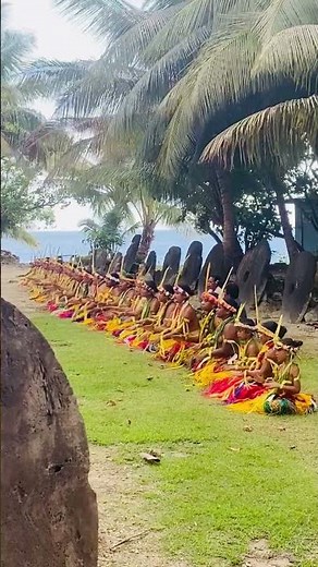 Traditional Yapese sitting dance #micronesia #pacificisland #travel #traditionaldance #shorts
