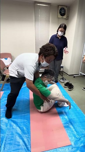 介護技術動画🎥床からの立ち上がりの技術