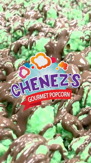 🍃✨ Mint Chocolate Chip Popcorn is Here! ✨🍃 Love the cool, sweet combo of mint and chocolate? Our Mint Chocolate Chip popcorn is a must-try! Each bite is coated in mint chocolate and drizzled with dark chocolate for the perfect crunchy treat. Available in Small, Medium, or Large bags—grab yours today and treat yourself to something delicious! https://chenezspopcorn.com/product/mint-chocolate-chip/ | Chenez's Popcorn