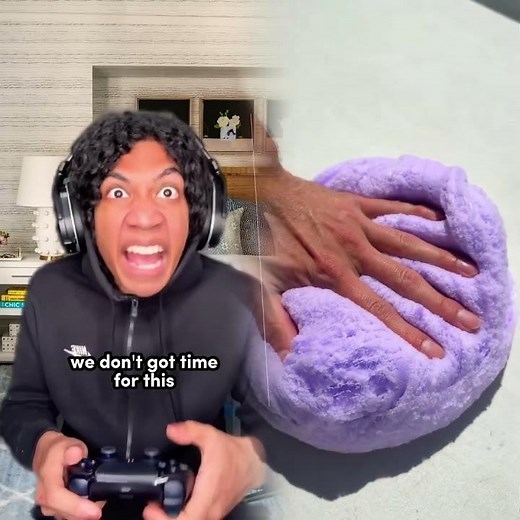 How it is EVERYTIME you Fight a Boss in a Game 😭 #shorts