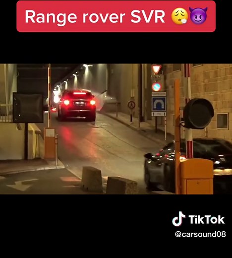 Range Rover SVR Exhaust Sound Compilation