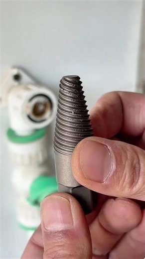 Easily Remove Stubborn Broken Threads - Quick Fix Guide