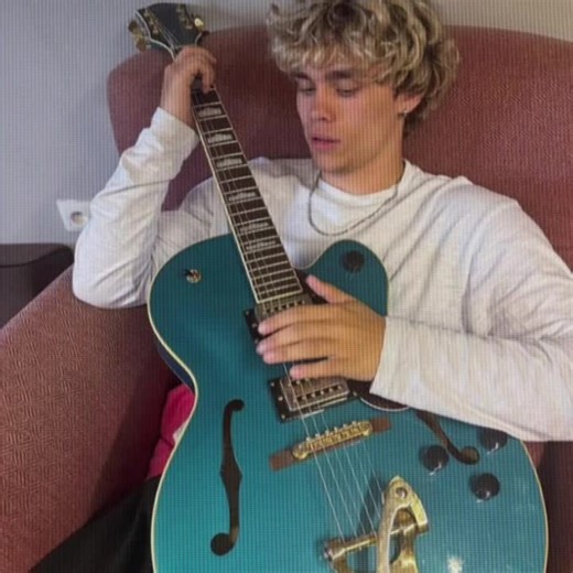 Dynamic Duo: Unbreakable Bond 🧡💕