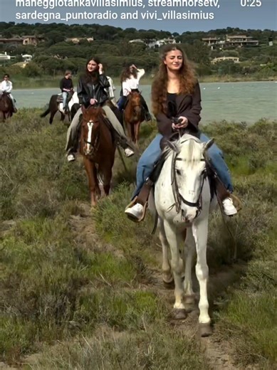 Villasimius a cavallo 🐴♥️ 🥰🎥 @maneggiotankavillasimius #horseridingholidays #sardinia #horsetrip #horsebackriding #horses