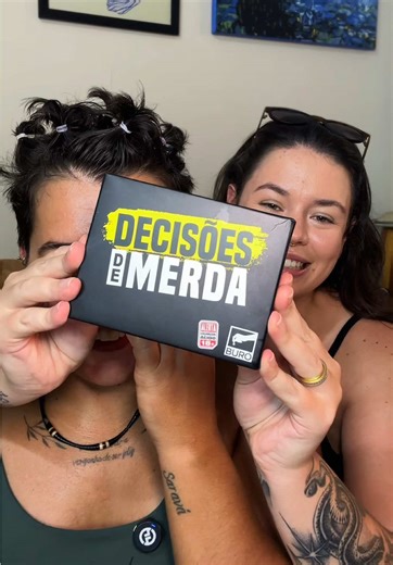 Preferências Estranhas: Terra Planistas ou Barulho ao Comer?