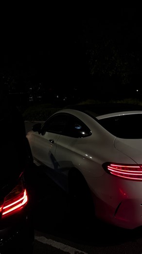 BMW 4 series x Mercedes C class 🇩🇪 #f33 #fyp #aiyes #cartok #mercedes