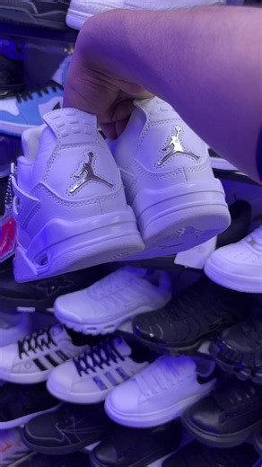 Jordan Retro 4 en Quito Ecuador | Sneakers Jordan