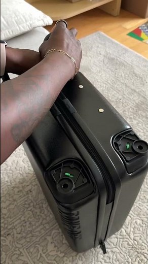 The Best Personal Item Suitcase Just Got Better! New TAKE OFF Luggage 4.0