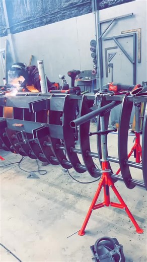 @mergenangusfarm finishing up a custom built root rake for an excavator. #excavator #welder #weldernation #fabrication #customfabrication