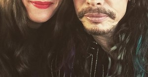 Liv Tyler no sabía que Steven Tyler era su padre hasta que confrontó a su madre Bebe Buell