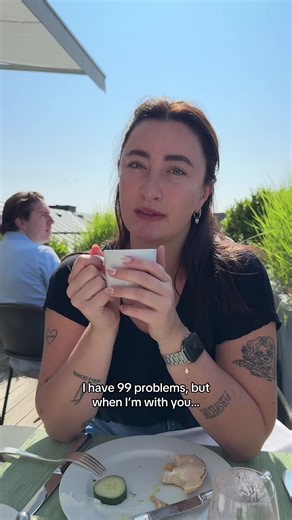 Friendship Insights: 99 Problems But You Make It Better