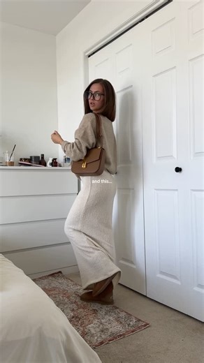 Laura | find ur aesthetic in modesty !! • • • • • #modestfashion #modestoutfit #modestfall #modestfallfashion #modestfalloutfits... | Instagram