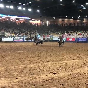 ‪Justin Pruitt and Cory Colclasure are two happy cowboys as they find themselves on the leaderboard with a time of 5.5 seconds during team roping. #SilverSpursRodeo ‬ | Silver Spurs Rodeo
