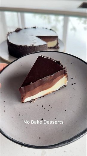 Most epic Triple chocolate tart recipe 😍🤌🏻 Eggless & No bake recipe #shorts