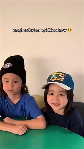 Bentley's Girlfriend: Bentley Hammington and His New Love Story!