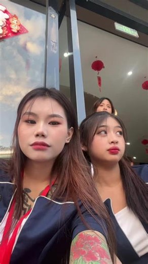 လွင်ႈသွင်ႁူဝ်ၸႂ်@DOU 小助手 @会火 @🎱ၼွင်ႉႁွမ်🖤💐