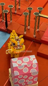Lion Opens Treasure Box 甲洞弘德体育会 Kepong Hong Teck 2024 20th Malaysia National Lion Dance Championship 【Genting Cup】 2024年第20届马来西亚全国舞狮锦标赛 【云顶世界杯】 📍The Curve | Lion Dance Chaser Page