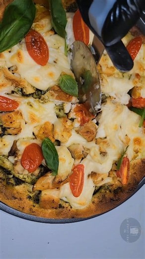 1.6K views | Pizza rapide sans pâte, sans sauce tomate et sans...