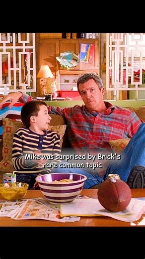 Mike was surprised by Brick's rare common topic#foryou #themiddle #shorts