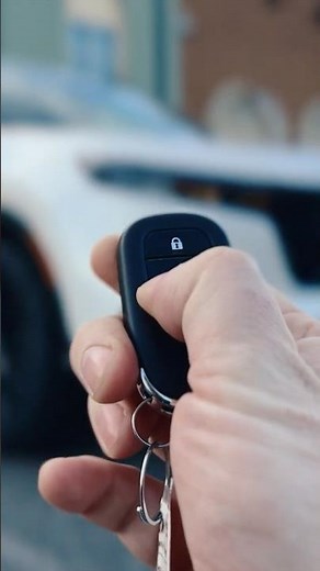 How to Use Remote Engine Start on Your Honda CR-V with the Key Fob #hondacrv #remotestart #honda