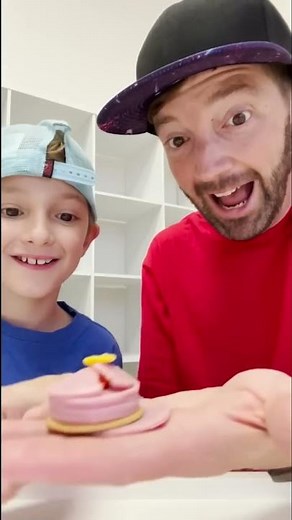 PLAY WITH YOUR FOOD! W/ Lunchables With \u00100 Juice