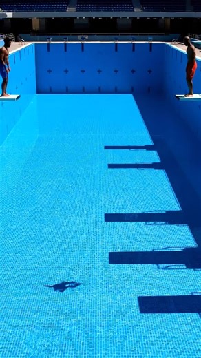 Empty Swimming Pool: A Unique Visual Experience