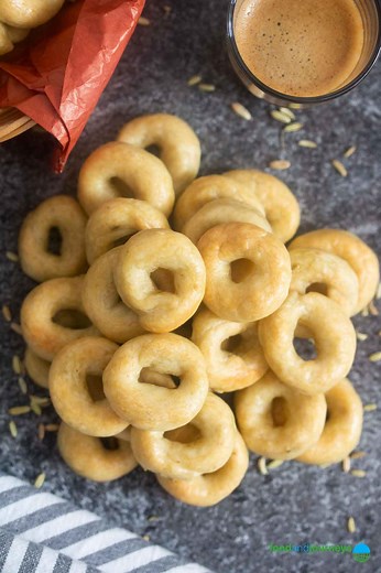 Taralli (Italian Crackers)