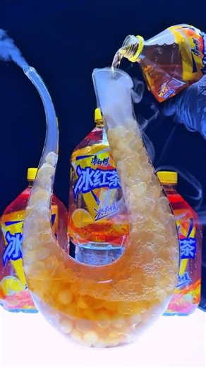 冰紅茶一拿，氣質往上爬，往事都看淡，紅茶常相伴 #冰紅茶 #康師傅冰紅茶 #冰紅茶國窖 #國窖 #國窖1573