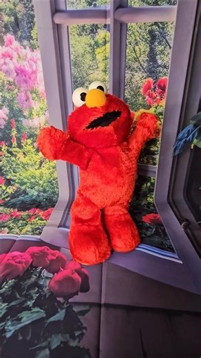 Elmo hokey pokey dance #sesamestreet #elmo #trending #youtubeshorts