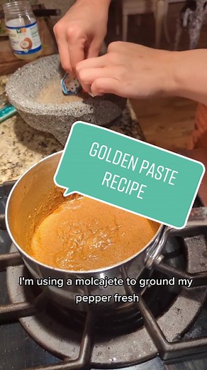 Golden Paste Recipe for Dogs - Natural Anti-Inflammatory and Cancer Prevention