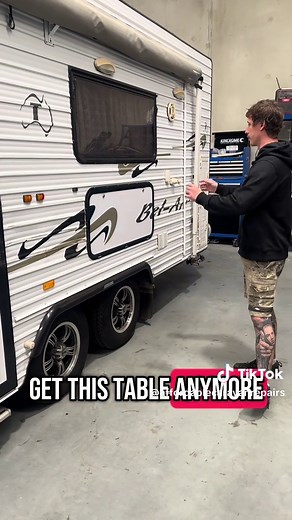 Caravan Transformation: From Damage to Like New