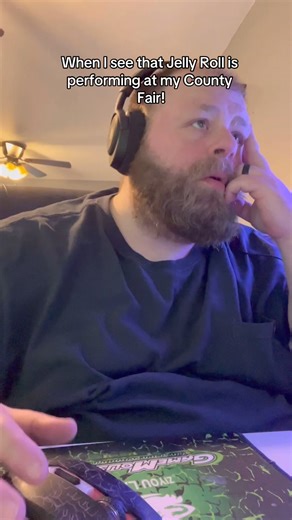 Let’s go Jelly Roll #facebookreels #comedy #funny | Cowphobia86